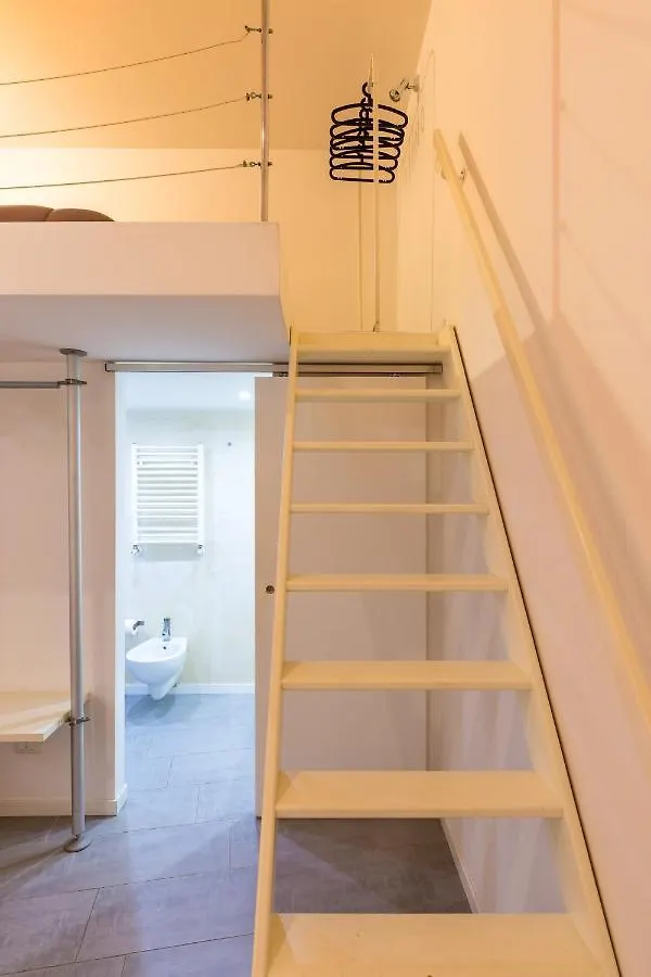 Assisi Style Flat Trastevere Rome Italy