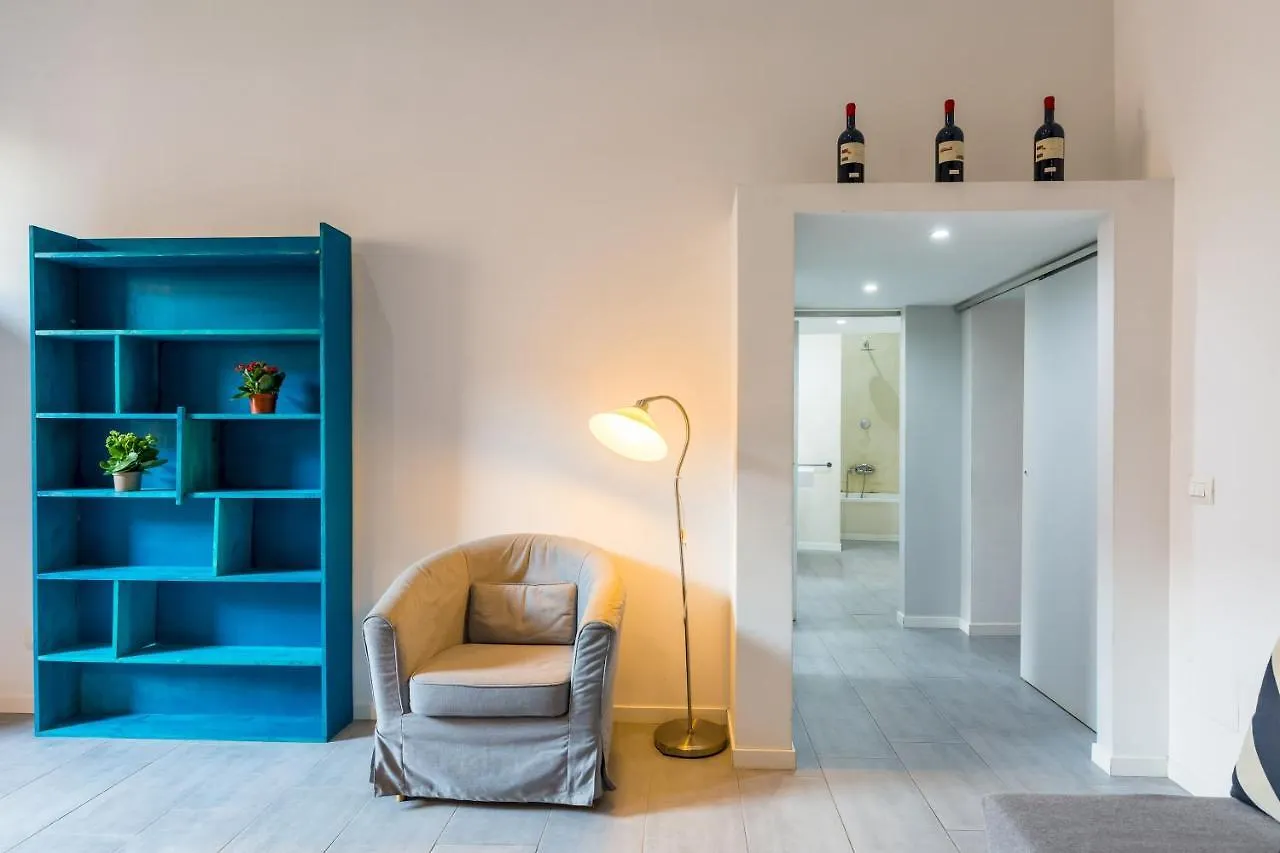 Assisi Style Flat Trastevere Rome Italy